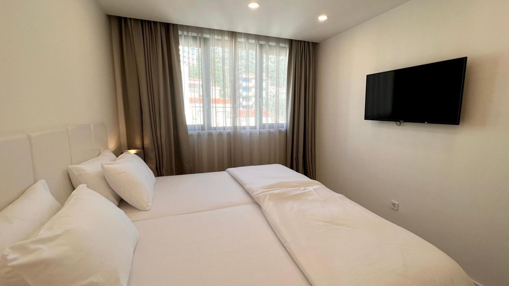 Sunraf Luxe Apartments Budua Esterno foto